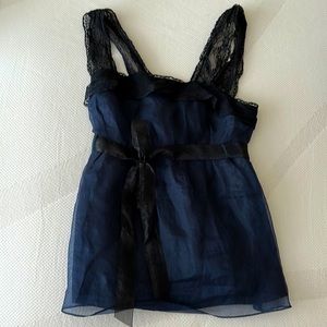 Silk pretty navy top with a bow
